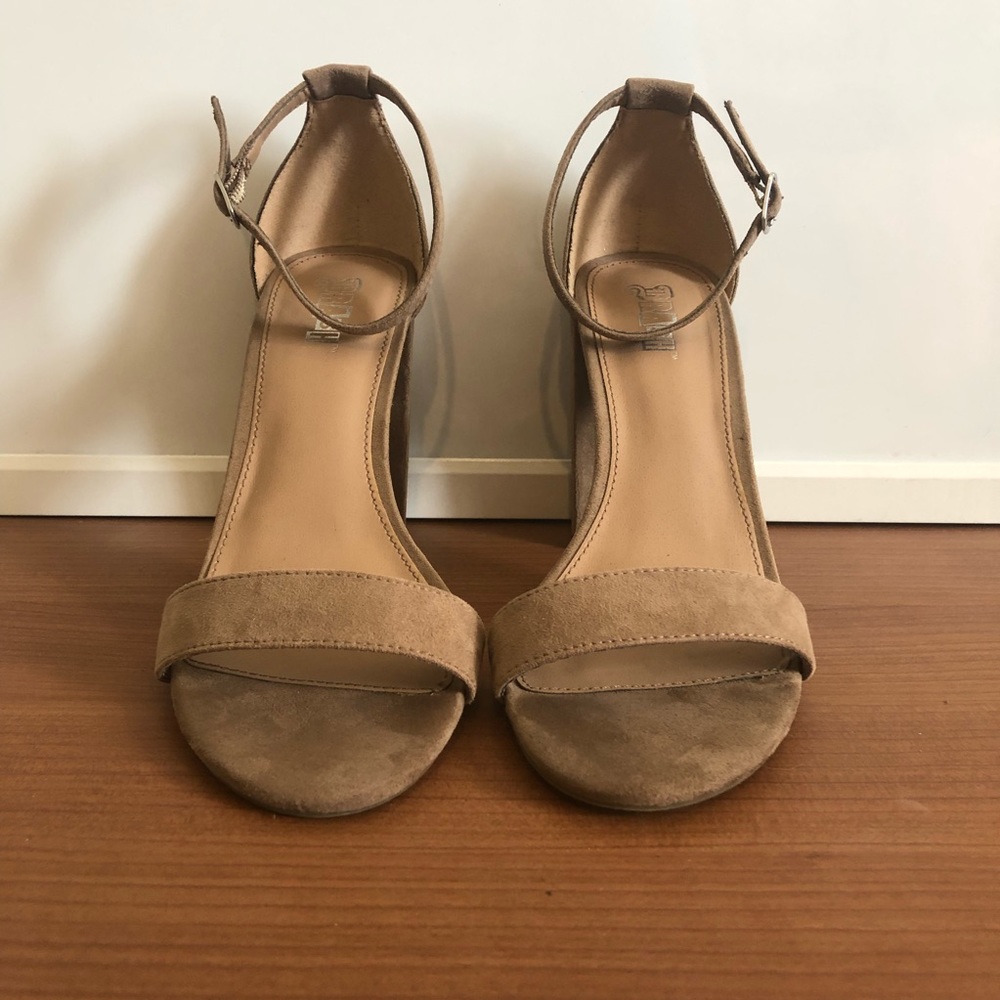 Brash Nude Block Heel